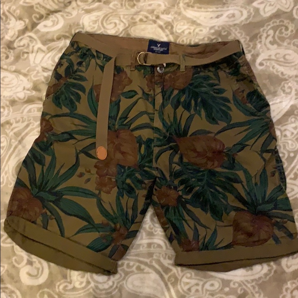 American eagle Short / w belt (Clearance Sale!!!)